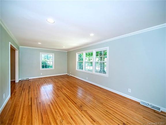4th image of 3614 Haverstick Pl