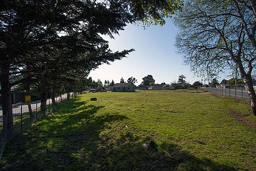 2084 Sutter Road,
        McKinle