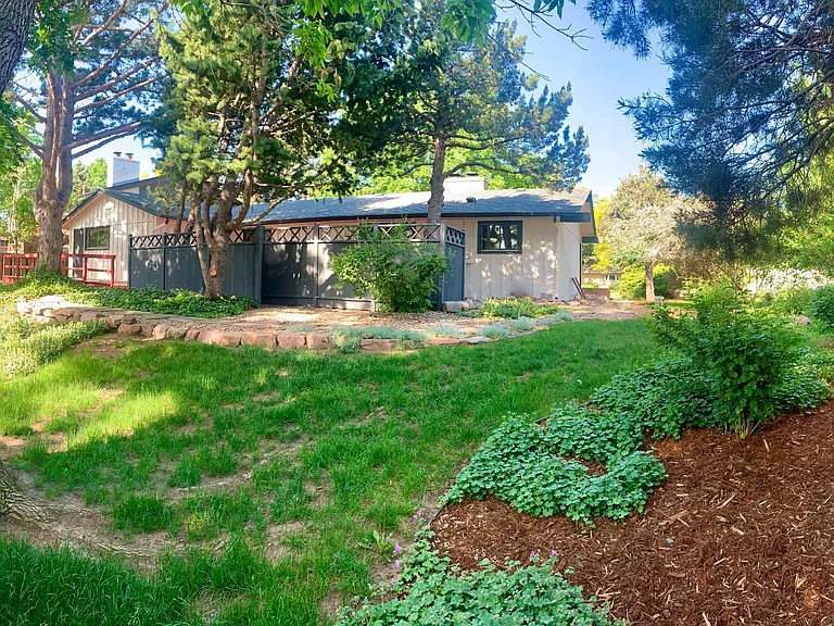 4715 Harrison Ave — Photo 3