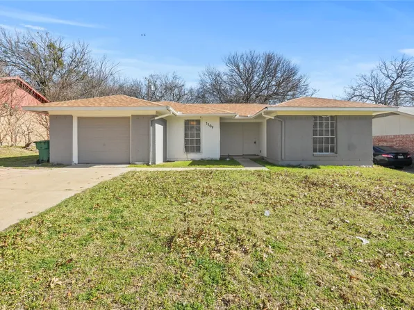 1109 Neptune St, Cedar Hill, TX 75104