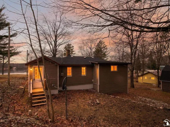 14166 Hicks Lake Dr, Evart, MI 49631