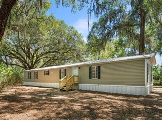 102 Tree Farm Rd, Hawthorne, FL 32640