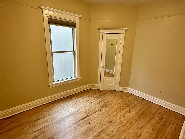 2150 N Kedzie Blvd #2 — Photo 10