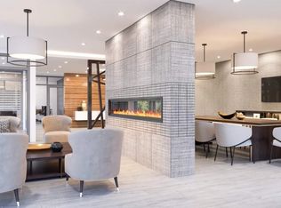 430 Ferndale Dr S #202, Barrie, ON L4M0L2