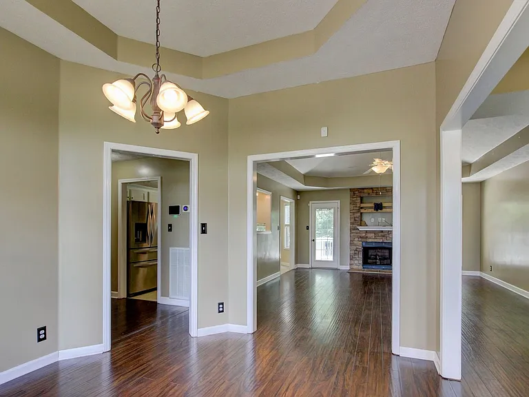 3729 Kendra Ct N — Photo 63