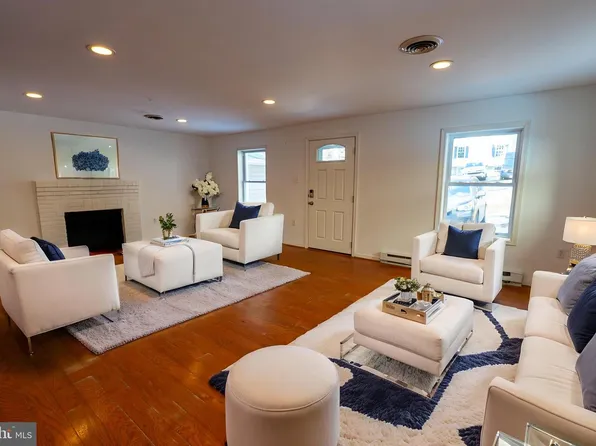 12948 Cree Dr, Lusby, MD 20657