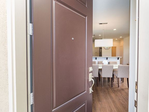2nd image of 13130 Park Pl Unit 106