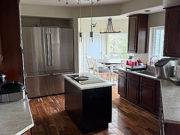 4th image of 22101 Chippewa Ln