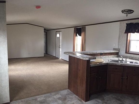 5th image of 8120 Seneca Tpke Lot 203