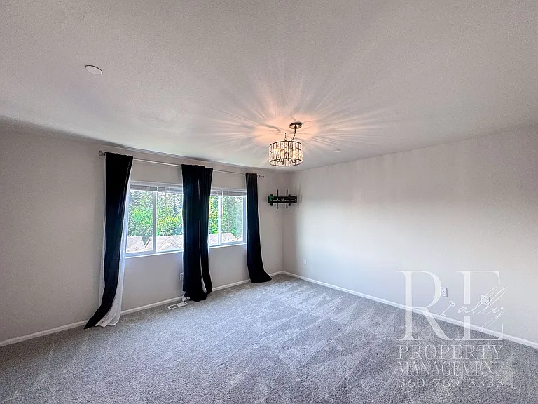 4219 Nettle Dr SE — Photo 21