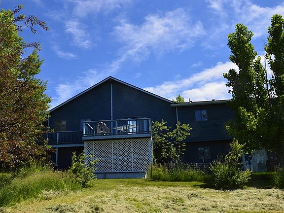 3rd image of 7787 Rolling Hills Dr