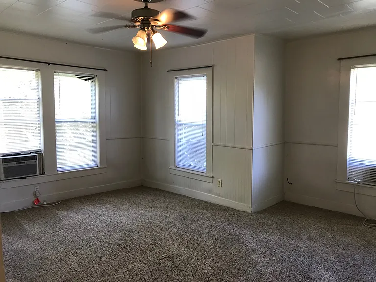 1010 Maple St #D — Photo 6
