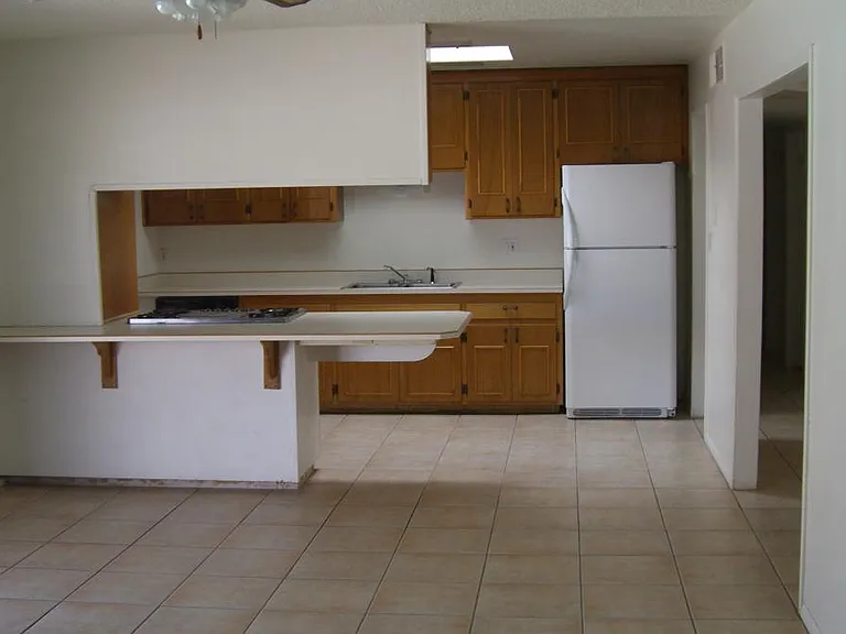 1330 W Elna Rae St — Photo 11