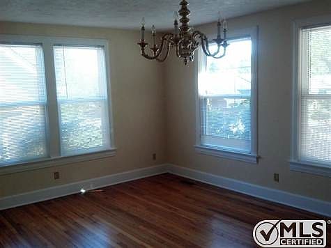 4th image of 1342 Terrace St