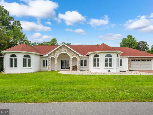 18 West Ave, Ocean View, DE 19970