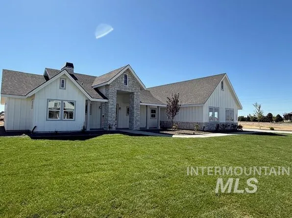 15389 Juniperwood Dr, Caldwell, ID 83607