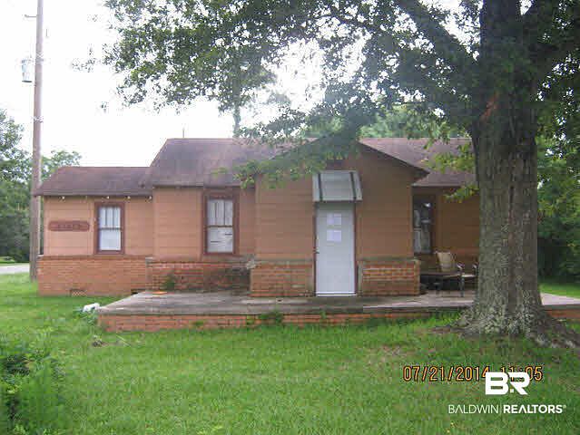 1st image of 13172 N Main St