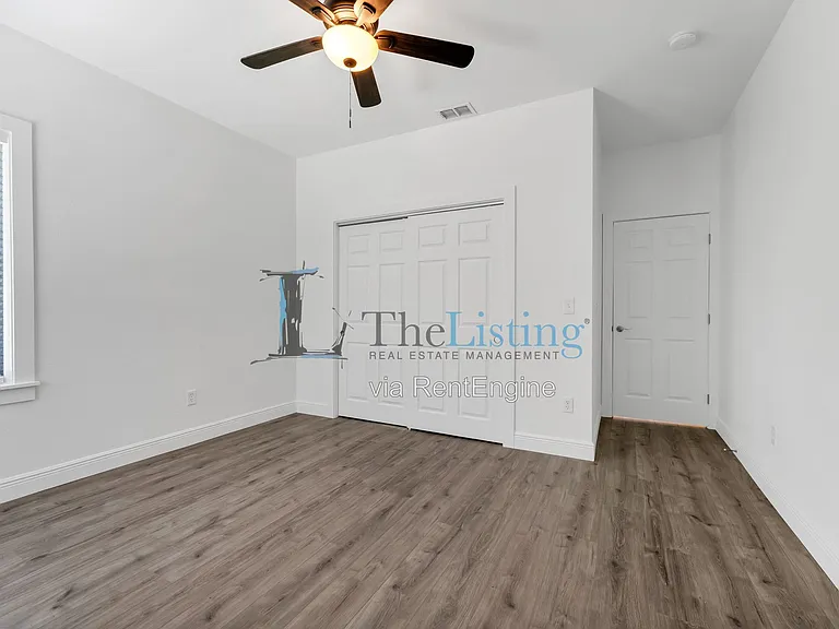12726 Taylor Nicolas Dr — Photo 22