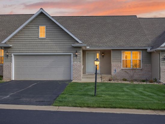 3690 Terrace Hills Ln #25, Jackson, MI 49203