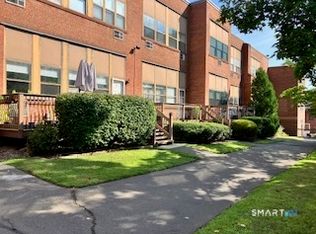 Hamlin Court, Middletown, CT 06457