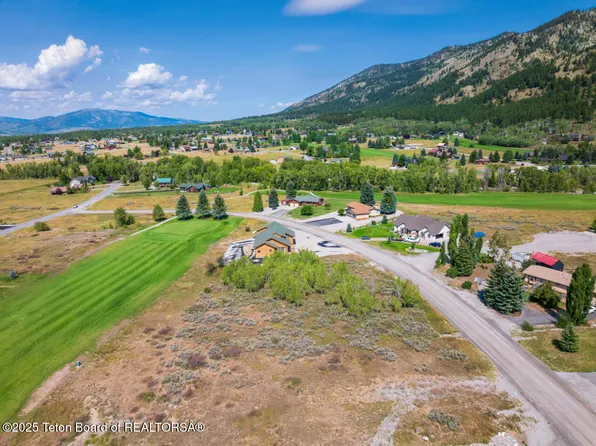 94 Last Chance Dr, Thayne, WY 83127