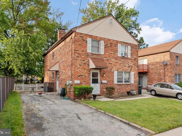 913 Chestnut St, Darby, PA 19023