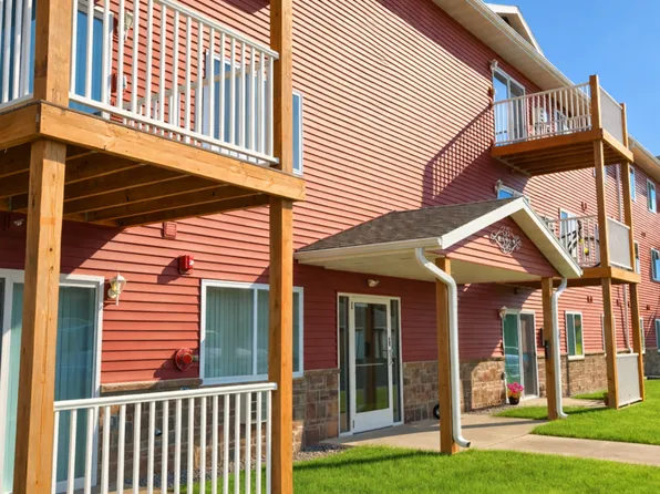 Berry Pointe Luxury Apartments, 1028 Berry Ave APT 303, Tomah, WI 54660