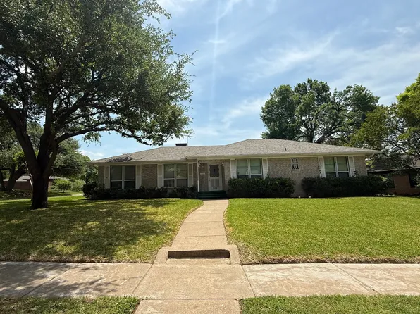 946 Blue Lake Cir, Richardson, TX 75080