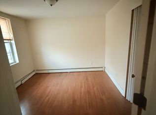 (Undisclosed Address), Staten Island, NY 10305