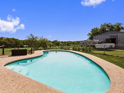 1651 County Road 137, Hutto, TX, 78634