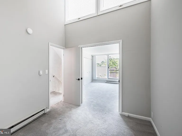 123 E Baker St #A — Photo 8