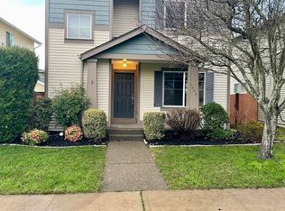 1809 Cadborough Ln, Dupont, WA 98327
