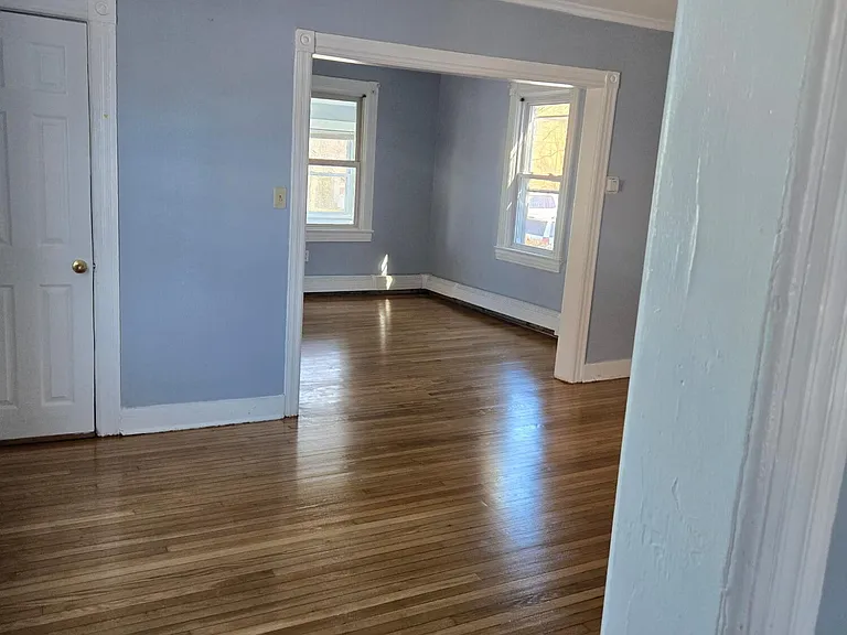 811 Central Ave — Photo 14