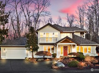 814 W Pacificview Dr, Bellingham, WA 98229