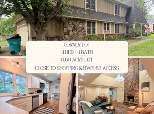 2412 S Camber Ave, Springfield, MO 65809