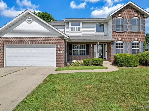 1319 Illini Dr, O Fallon, IL 62269