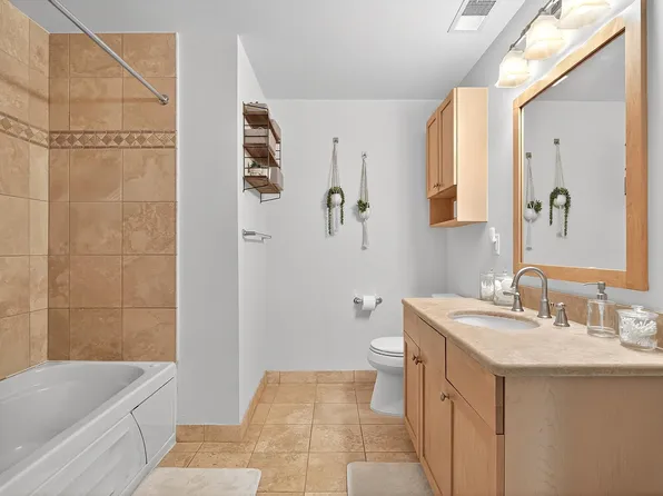 904 Jefferson Street image 18 of 32