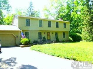 44551 Chedworth Ct, Northville, MI 48167
