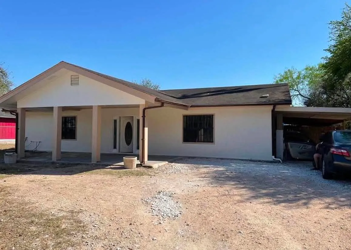 3 bed, 1000 sqft, $950 — Photo 1