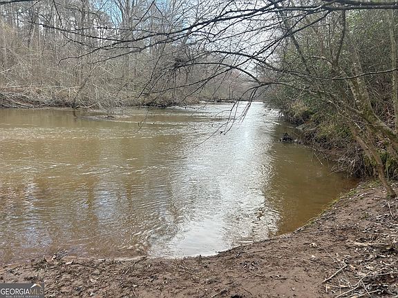 3rd image of 111 Riversong