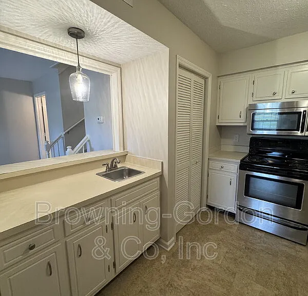 430 Stewarts Ferry Pike — Photo 4