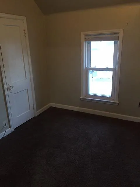 2 bed, 1000 sqft, $925 — Photo 4