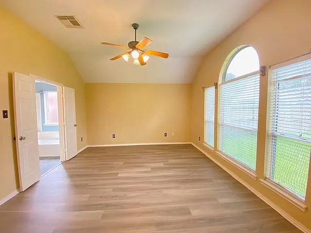 3814 Paigewood Dr — Photo 9