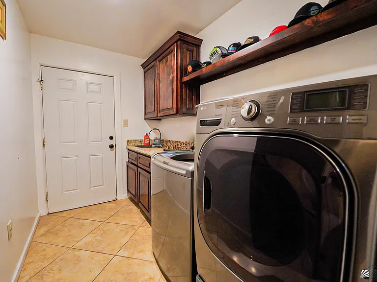 4527 E County Road 15 — Photo 13