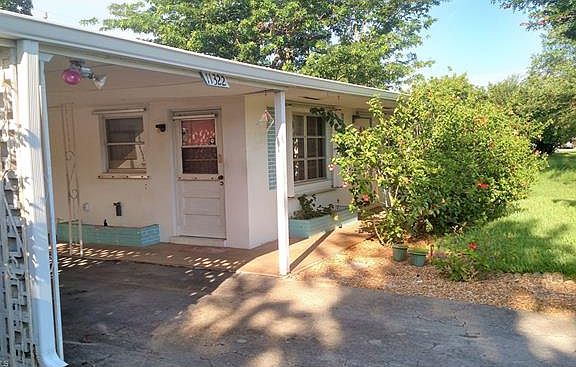 3rd image of 11322 Tangerine Dr