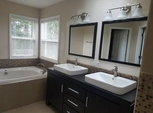 16431 SW Timberland Dr, Beaverton, OR 97007