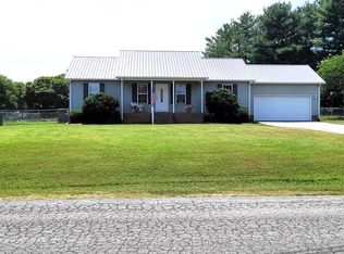 4006 Huntington Dr, Cookeville, TN 38501