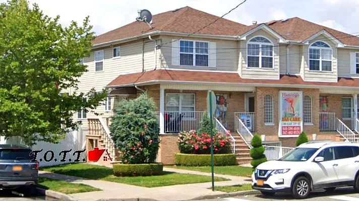 Sold by Talk of the Town Realty | media 1