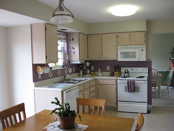 Kitchen With Walkout