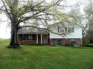 2818 Werkridge Dr, Cincinnati, OH 45248